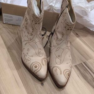 Free People New Frontier Doodle Boots